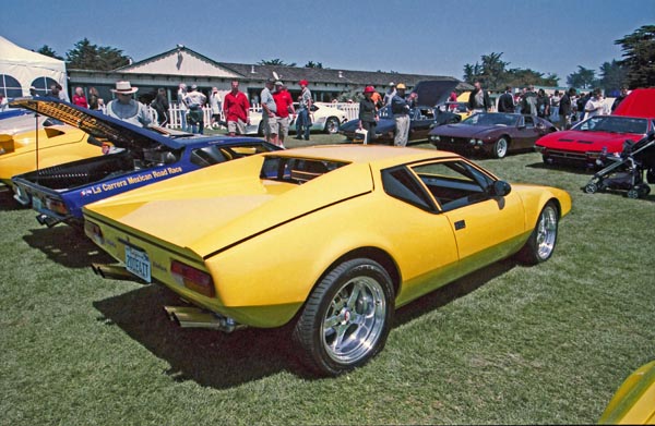 70-5b 04-50-14) 1971 DeTomaso Pantera.jpg